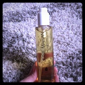 New Josie Maran Argan cleansing oil